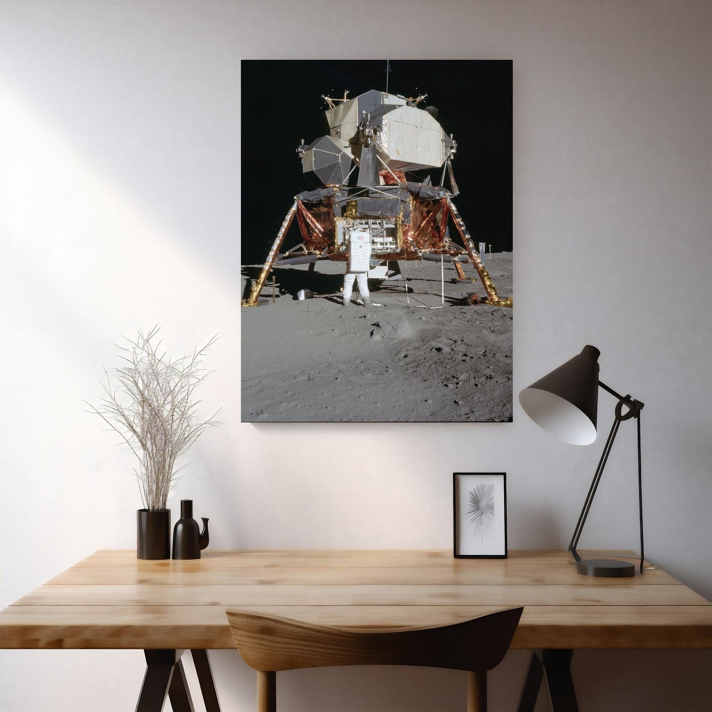 Lunar Module Close-Up: Apollo 11's Historic Landing - Atka Inspirations