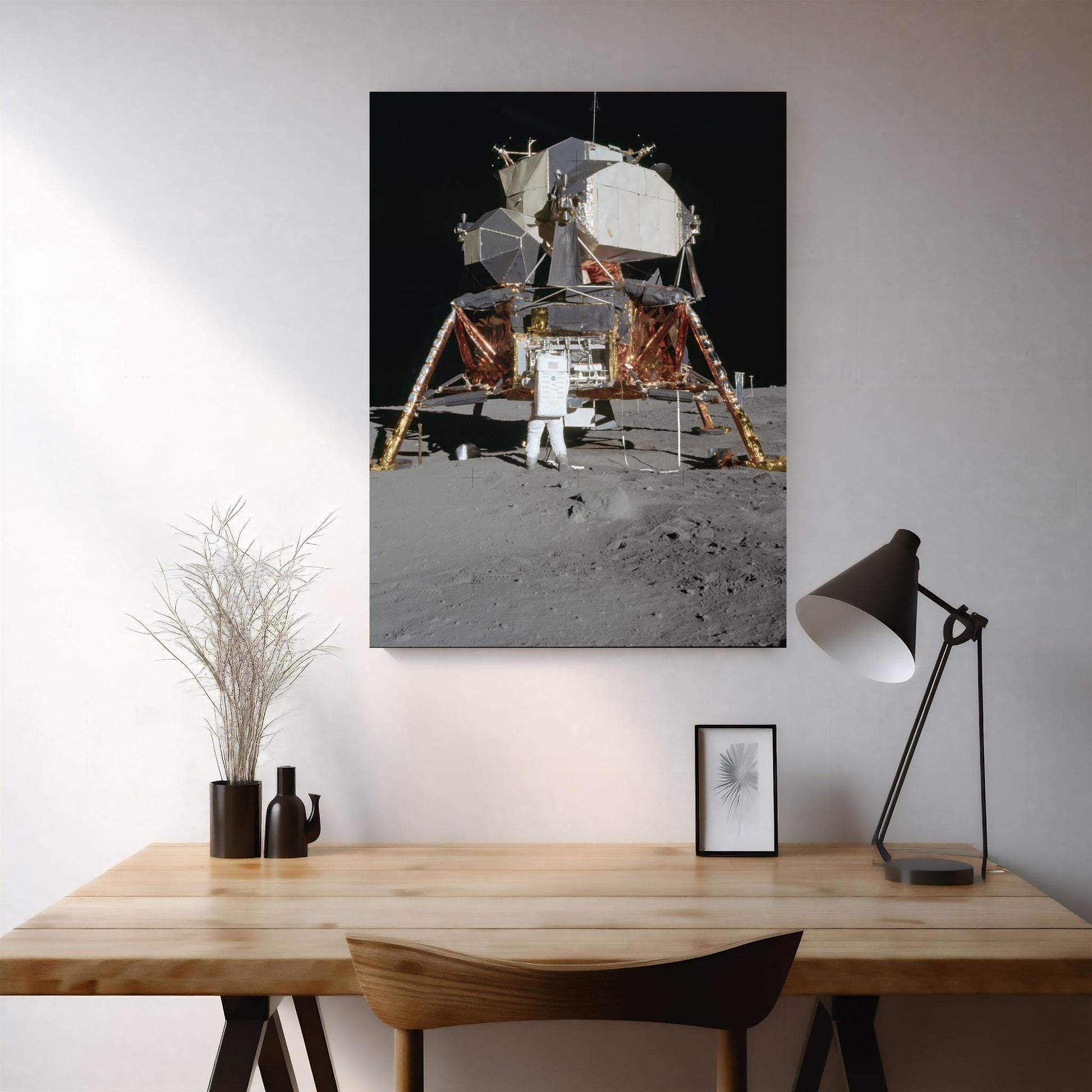 Lunar Module Close-Up: Apollo 11's Historic Landing - Atka Inspirations